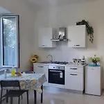 Casa Athena فندق مبيت وإفطار 3*