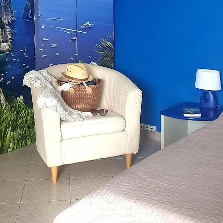 فندق مبيت وإفطار Casa Athena سورينتو